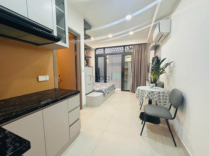 Căn hộ cao cấp 35m² Lê Văn Sỹ, Quận 3 - Nội thất sang trọng, sẵn sàng ở ngay!