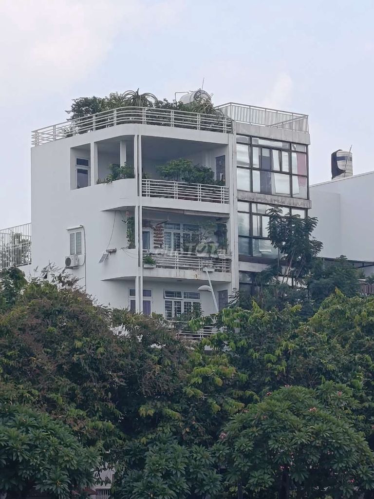 Nhà phố Bùi Đình Tuý, Bình Thạnh 223m² giá 21 tỷ - Khu vực kinh doanh sầm uất!