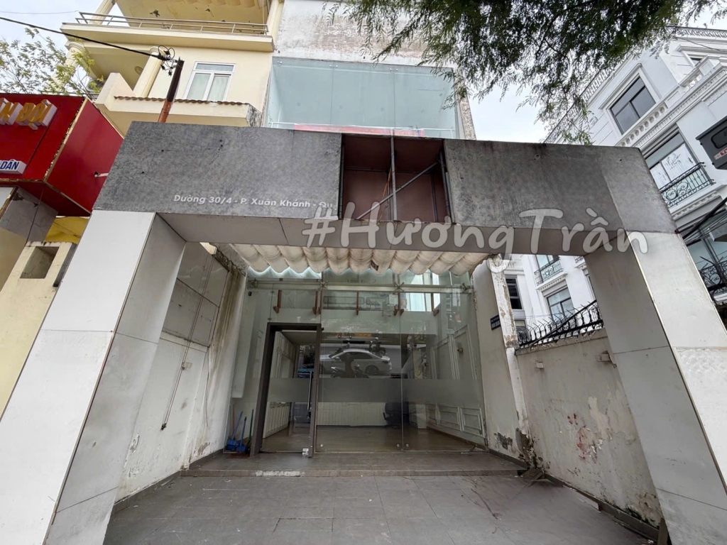 Nhà cho thuê 4 tầng mặt tiền đường 30/4, Ninh Kiều, Cần Thơ - Giá 55 triệu/tháng!