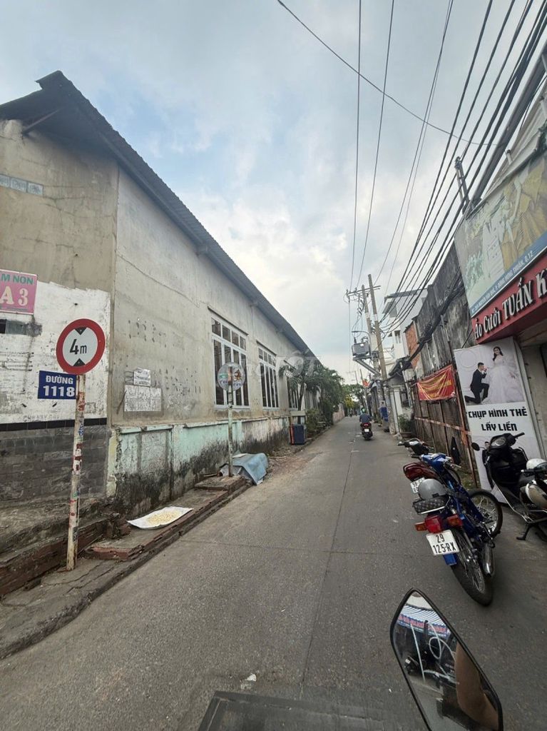 Nhà 2 Tầng Sổ Vuông Đẹp 66m² chỉ 4.299 Tỷ tại Đông Hưng Thuận - An Ninh, Ở Ngay!