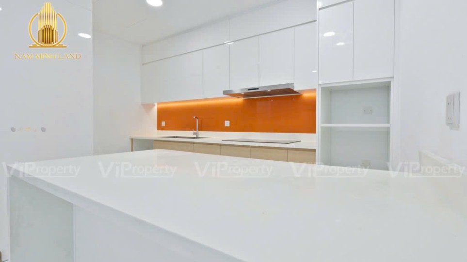 Căn hộ Sunwah Pearl 99m² giá 28 triệu - Nội thất cơ bản, vào ở ngay!