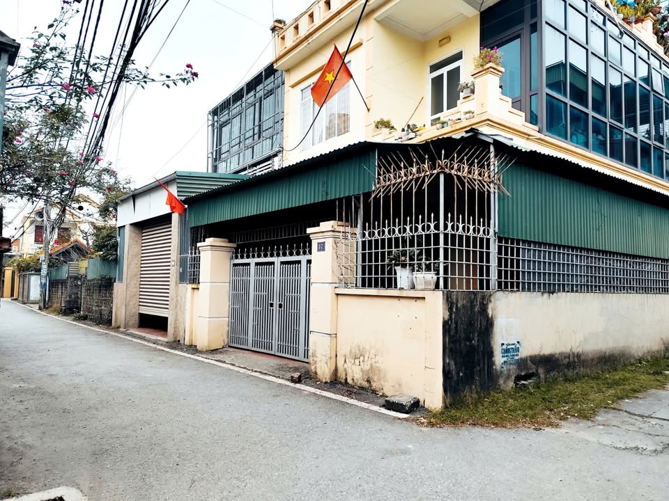 Đất nền khu 9 Quang Trung Uông Bí 110m² giá 1.5 tỷ - Sổ hồng chính chủ!