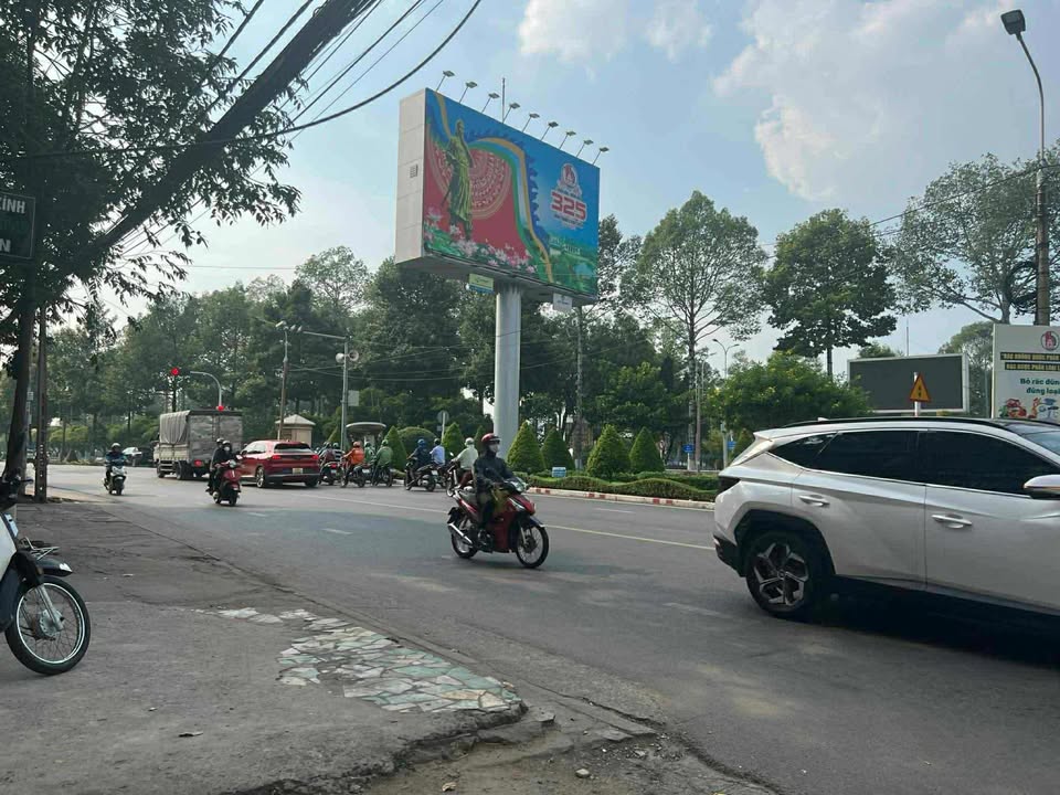 Đất Biệt Thự Phường Trung Dũng 161m² giá 5 tỷ - Vị trí vàng ngay Quảng trường tỉnh!