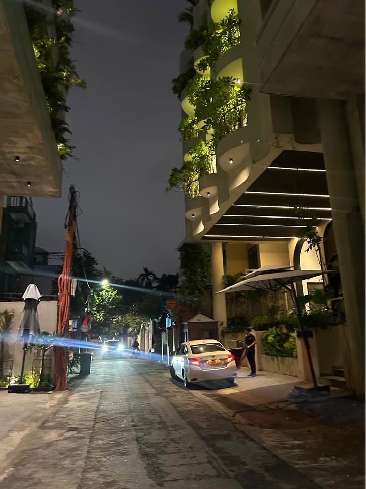 FrontHouse đường Thủ Khoa Huân, Sơn Trà 114m² giá 13.68 tỷ - Dòng tiền ổn định 25 triệu!