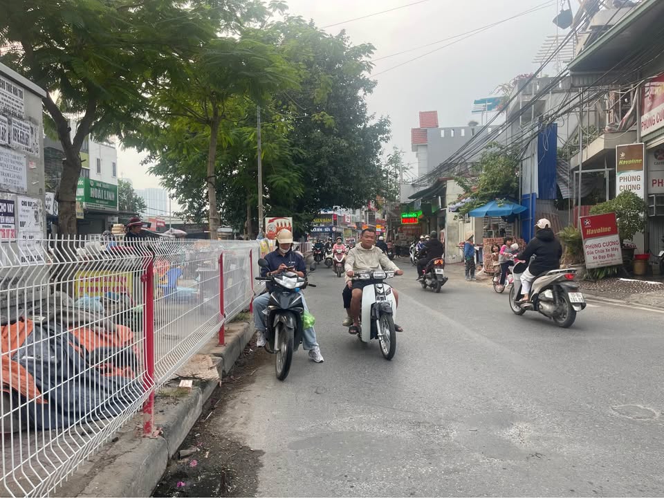 Nhà 3,5 tầng Hải An 45m² giá 2.85 tỷ - Thiết kế hiện đại, gần trường học!