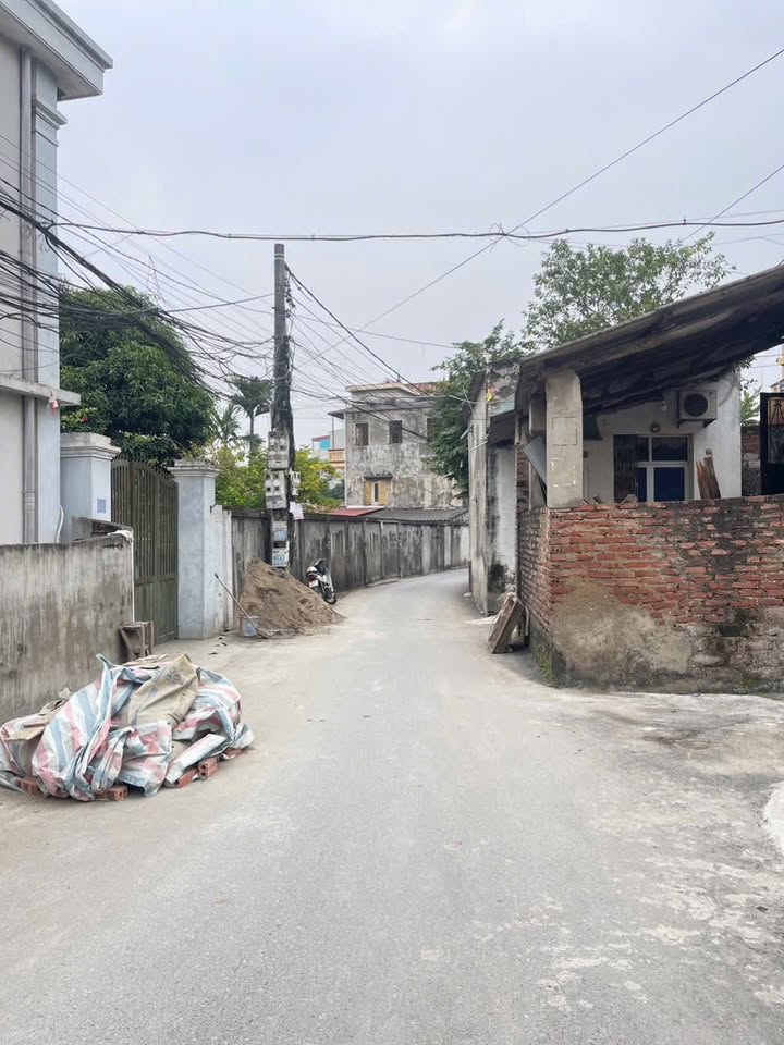 Đất nền Khu 8 Thanh Miếu 80m² giá 2 tỷ - Sổ đỏ chính chủ, đầu tư sinh lời!