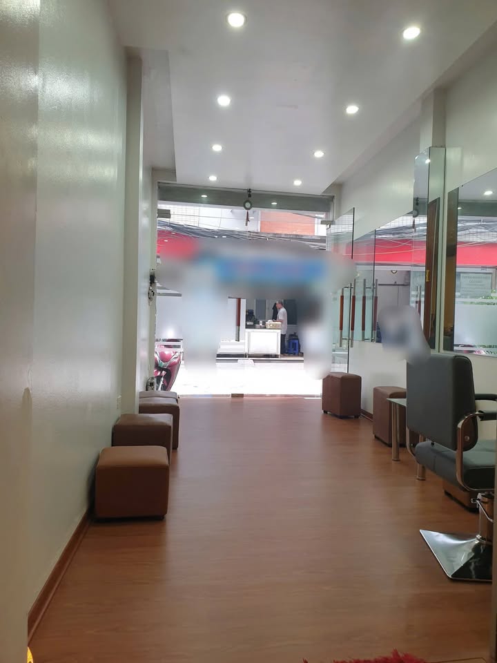 Cho thuê mặt bằng kinh doanh tầng 1 phố Khương Thượng, 60m² chỉ 9 triệu - Kinh doanh sầm uất!