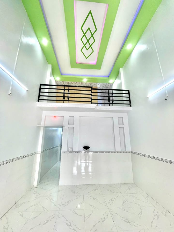 Nhà 1 Trệt 1 Lửng Hòa Thành, Cà Mau 120m² giá 980 triệu - Sẵn sàng vào ở!