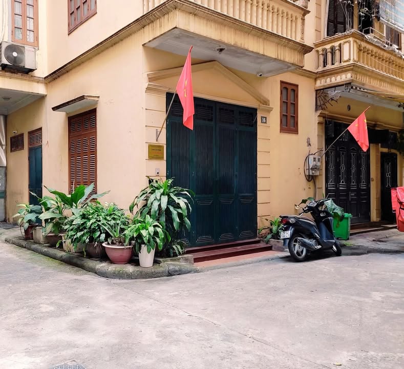 Nhà mặt ngõ thông Tô Vĩnh Diện 55m² giá 18 tỷ - Kinh doanh tuyệt vời!