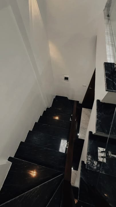 Nhà riêng Ngọc Thụy 54m² giá 9 tỷ - Siêu phẩm hiếm có trong khu vực!