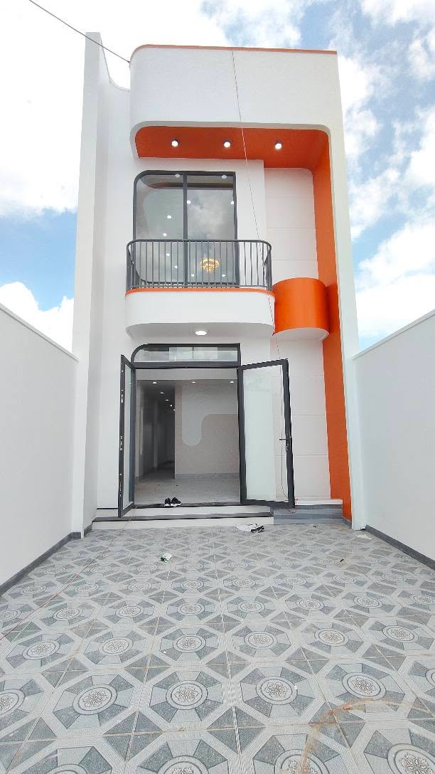 Nhà mới xây 2 tầng tại KĐT Sao Mai Nhựt Hồng 94.5m² giá 2.08 tỷ - Vị trí trung tâm, tiện ích đầy đủ!