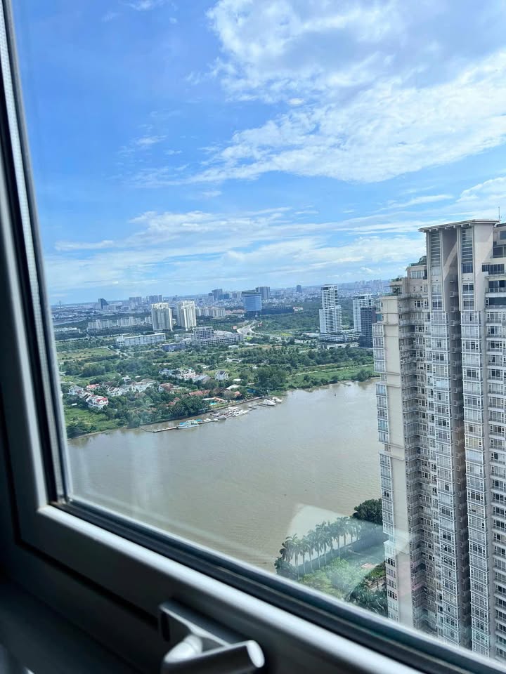 Căn hộ Vinhomes Central Park 84m² giá 10 tỷ - View sông tuyệt đẹp!
