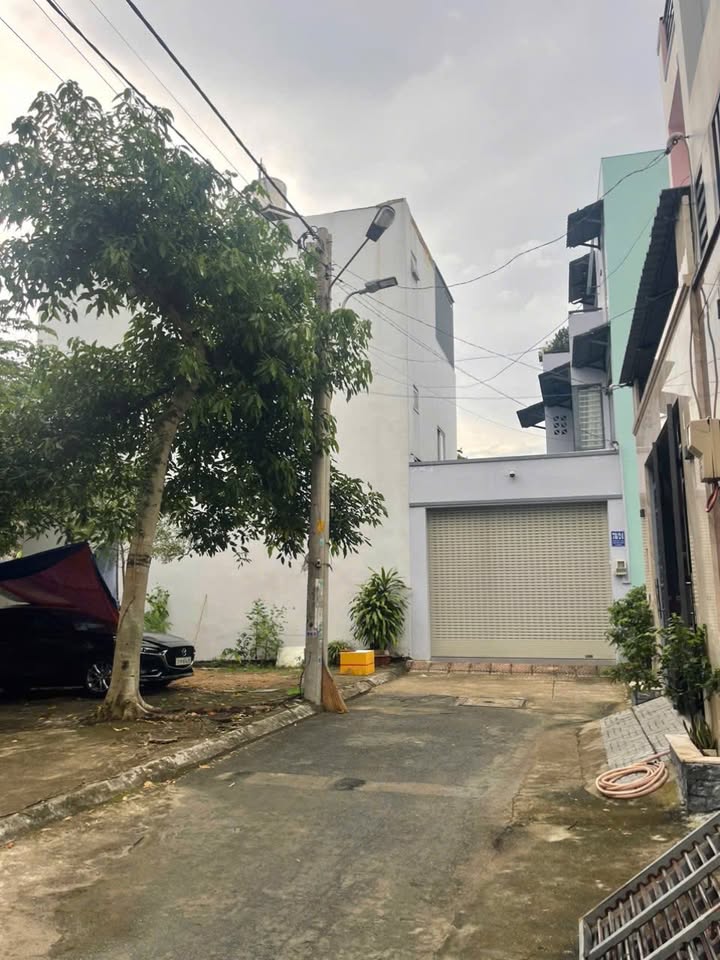 Đất Hiệp Bình Phước 54m² giá 5.2 tỷ - Khu dân trí cao, hẻm ô tô