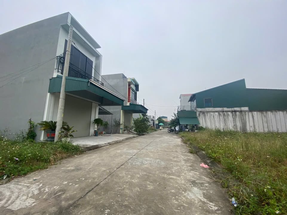 Đất nền Cộng Lạc, Tứ Kỳ, Hải Dương 84m² giá 2 tỷ - Sổ đỏ chính chủ!