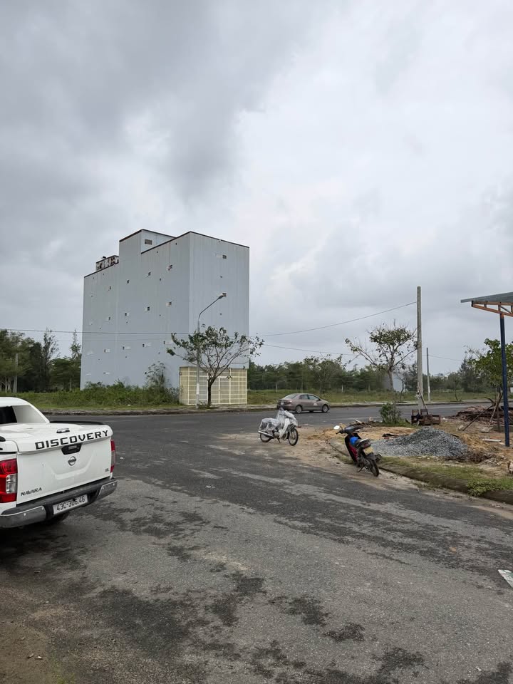 Nhà bán khu Yến, Điện Ngọc, 171.5m², giá 7.6 tỷ - Sổ đỏ chính chủ