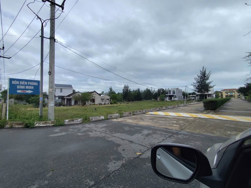 Đất nền mặt tiền đường Thanh Niên, Bình Minh, Thăng Bình 3300m² giá 16.5 tỷ - Cơ hội đầu tư tuyệt vời!