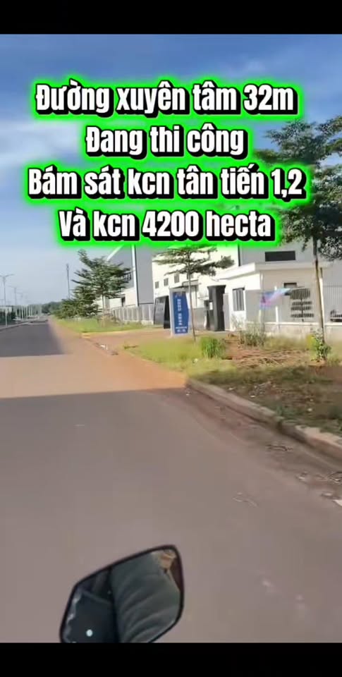 Đất nền đường Xuyên Tâm, xã Tân Tiến, 180m² giá 300 triệu - Cơ hội đầu tư tuyệt vời!