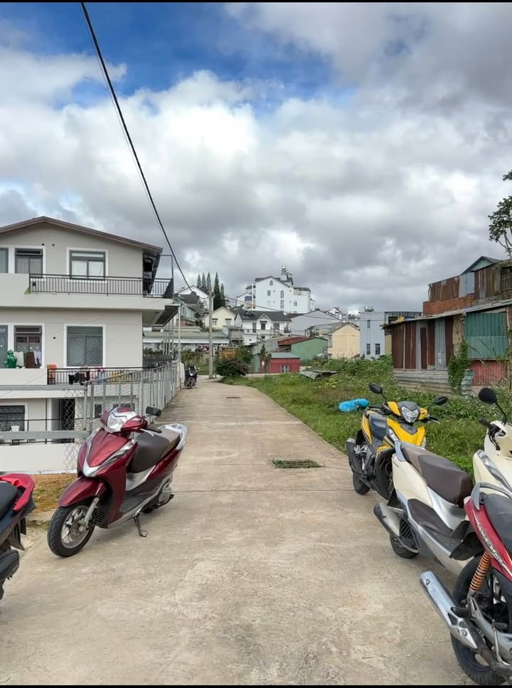 Homestay Đẹp Hẻm Ô Tô Đường Kim Đồng 42m² giá 3 tỷ - Sẵn sàng đón khách!