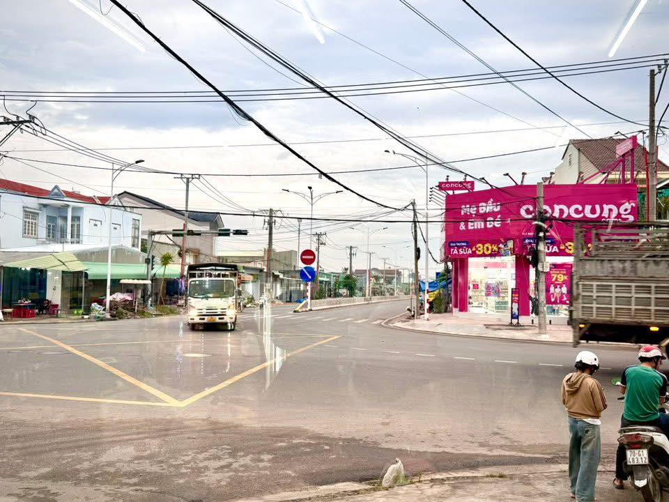 Nhà mặt tiền cho thuê tại Long Hoa, Tây Ninh - Giá chỉ 6 triệu/tháng!