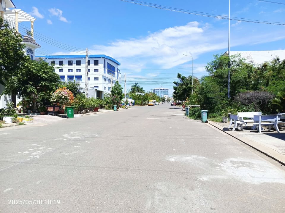 Đất thổ cư đường Nguyễn Văn Linh, Phan Thiết 97,5m² giá chỉ 3 tỷ - Sổ hồng riêng chính chủ!