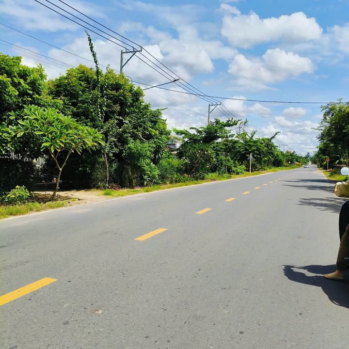 FrontHouse Nguyễn Văn Linh 185m² giá 2 tỷ - Đường lớn dễ kinh doanh!