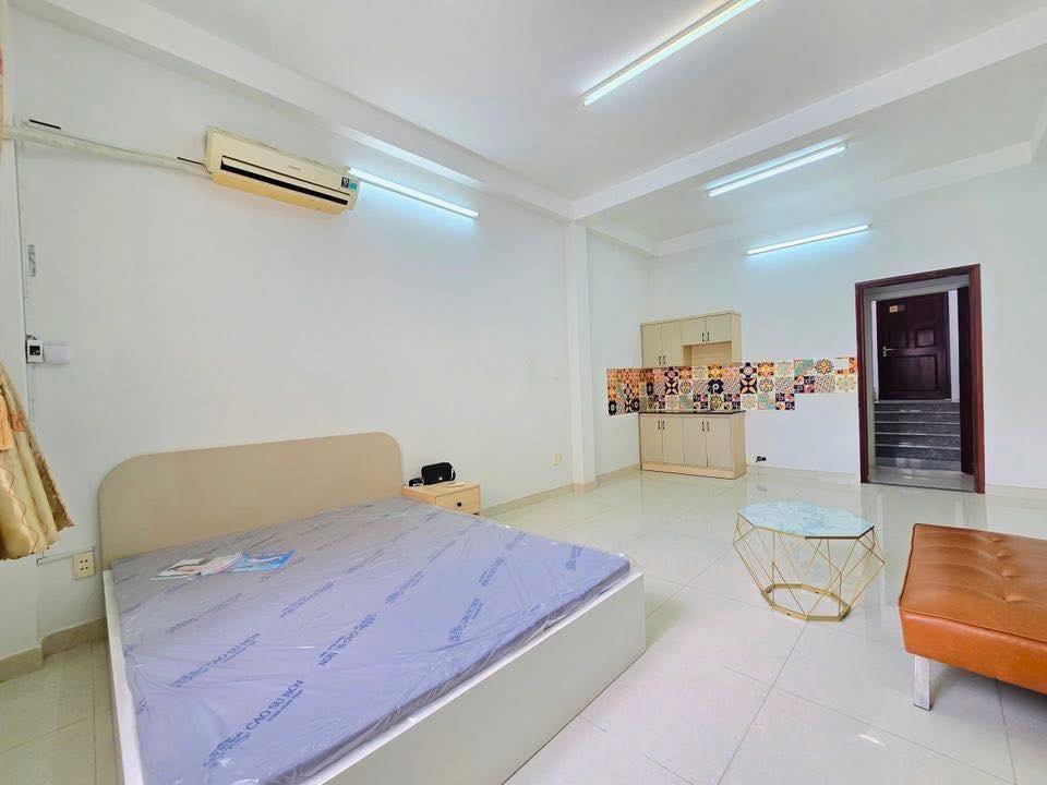 Căn hộ cho thuê 106A Bành Văn Trân, Quận Tân Bình 30m² - Không chung chủ, thoáng mát!