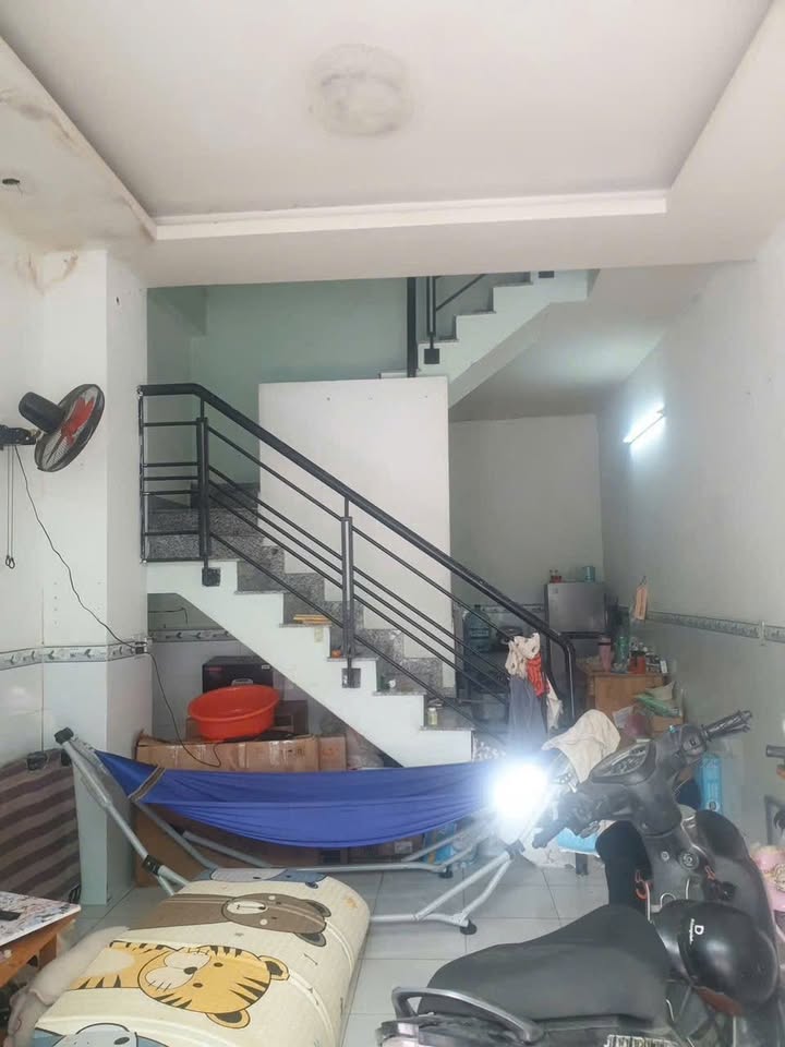 Nhà cho thuê Hẻm Đ.297, Phước Long B, 40m² giá 6.5 triệu - Thích hợp gia đình ở lâu dài!