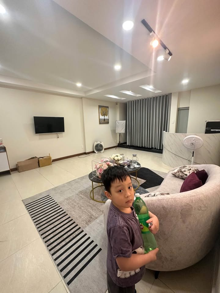 Store cho thuê Hòa Cường Bắc 60m² giá 6 triệu - Phù hợp văn phòng, nail!