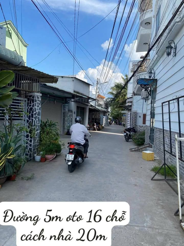 Nhà riêng Nguyễn Văn Cừ, An Khánh, 65m² giá 1.98 tỷ - Chính chủ bán gấp!