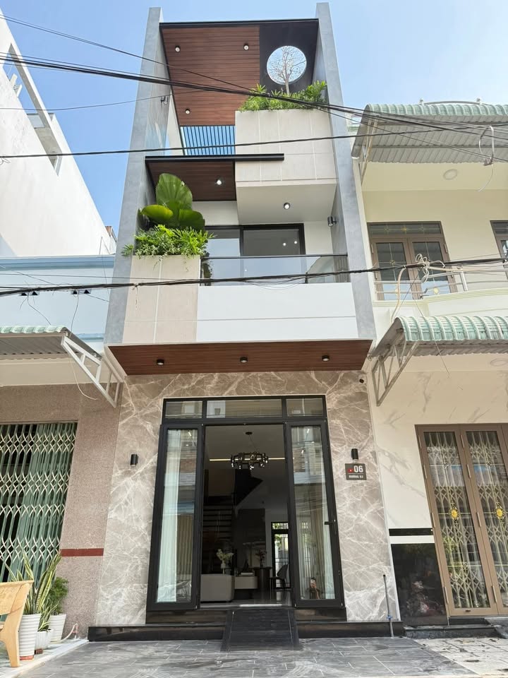 Nhà trệt 2 lầu sân thượng tại KDC 91B, P. Tân An, TP Cần Thơ - Giá chỉ 6.2 tỷ, sẵn sàng vào ở!