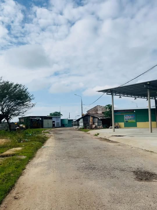 Đất nền mặt tiền đường Nhựa 27m, Tam Phú, Tam Kỳ - Cơ hội đầu tư hiếm có chỉ 1 tỷ!