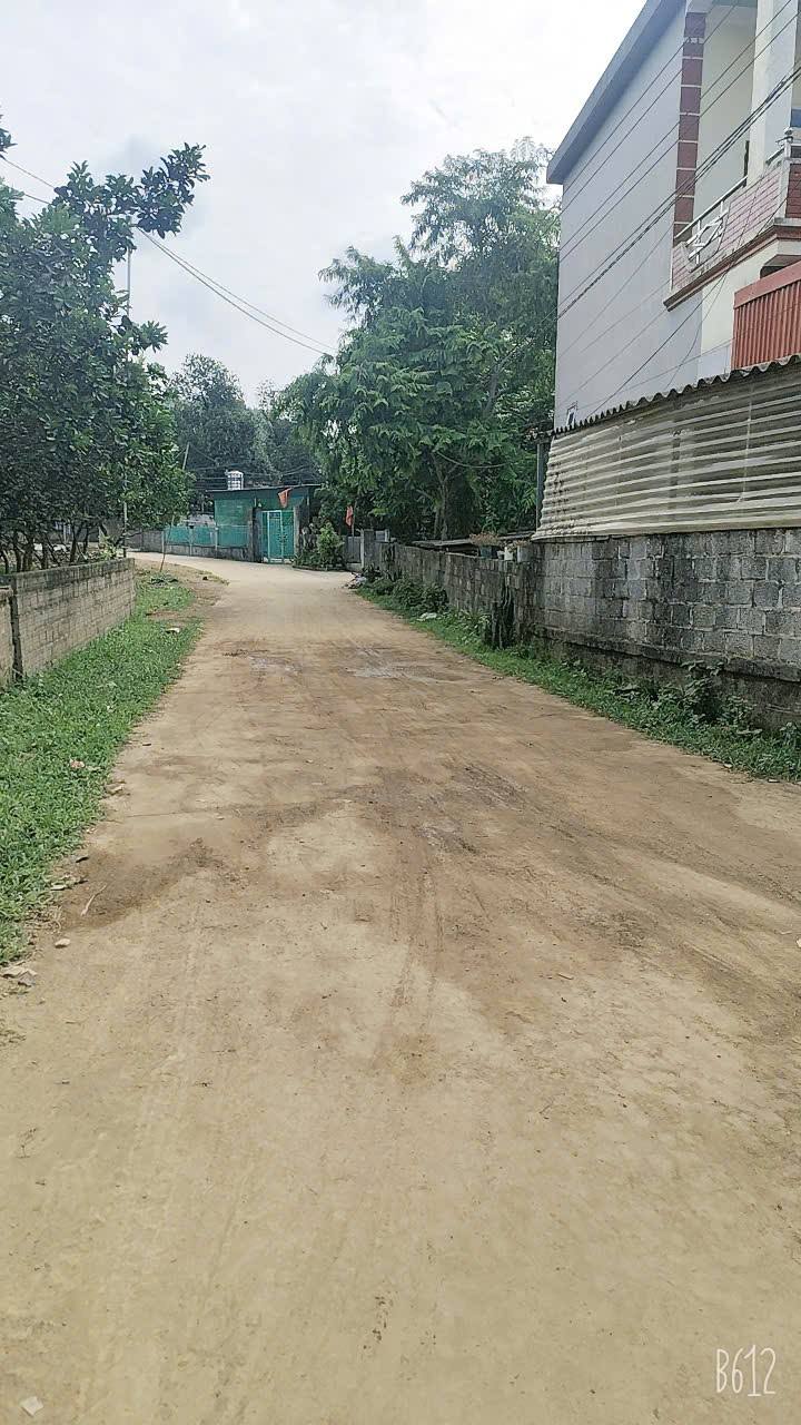 Đất thổ cư 1000m² Đoàn Kết, Yên Thủy giá 1 tỷ - Sổ hồng chính chủ, sang tên ngay!