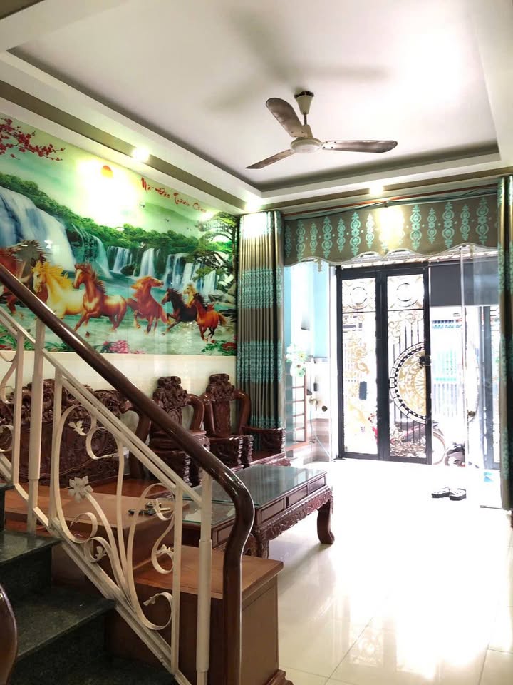 Nhà cho thuê đường Hương Lộ 2, Bình Tân 60m² giá 15 triệu - Full nội thất, vào ở ngay!