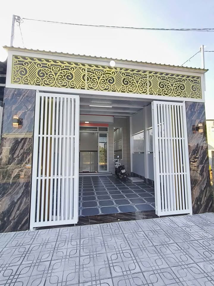 Nhà cấp 4 Phường Ninh Thạnh, Tây Ninh 150m² giá 1.85 tỷ - Sẵn sàng vào ở ngay!