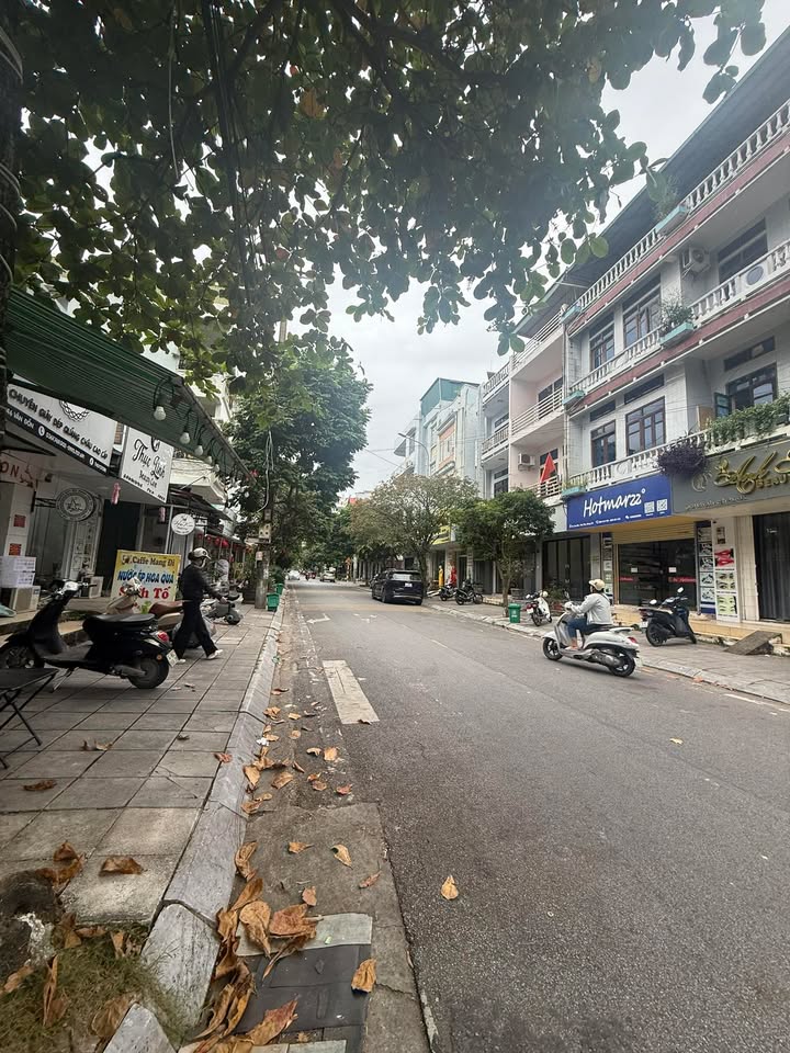 FrontHouse mặt phố Vân Đồn, Trần Phú 51m² giá 8 tỷ - Ô chờ thang máy sẵn sàng vào ở!