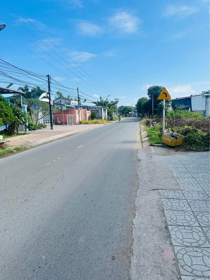 Đất mặt tiền đường Sơn Thông Trà Vinh 325m² giá 1.4 tỷ - Cơ hội đầu tư hấp dẫn!