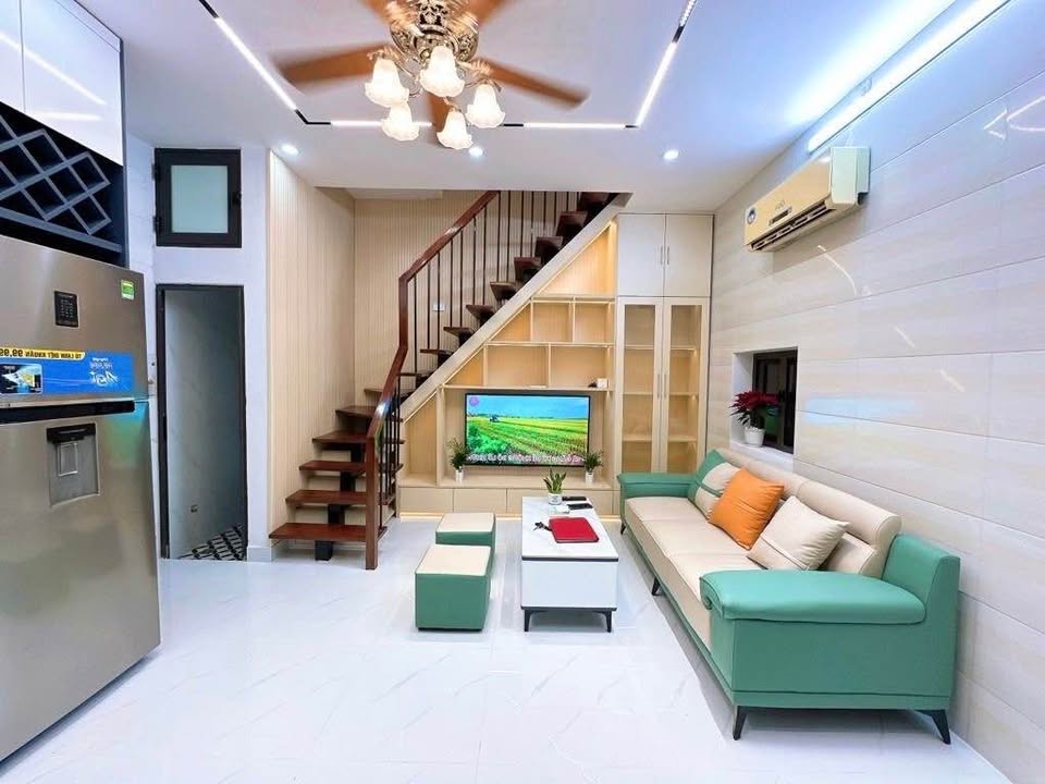 Nhà 5 tầng Bạch Mai 30m² - Thiết kế thông minh, sẵn sàng vào ở!