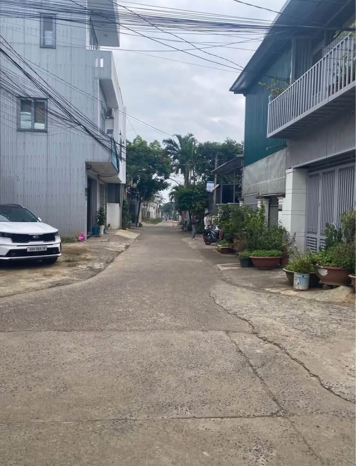 Đất liền kề mặt hẻm 40 Dương Văn Nga, Buôn Ma Thuột 53m² giá 2.75 tỷ - Cơ hội đầu tư tuyệt vời!