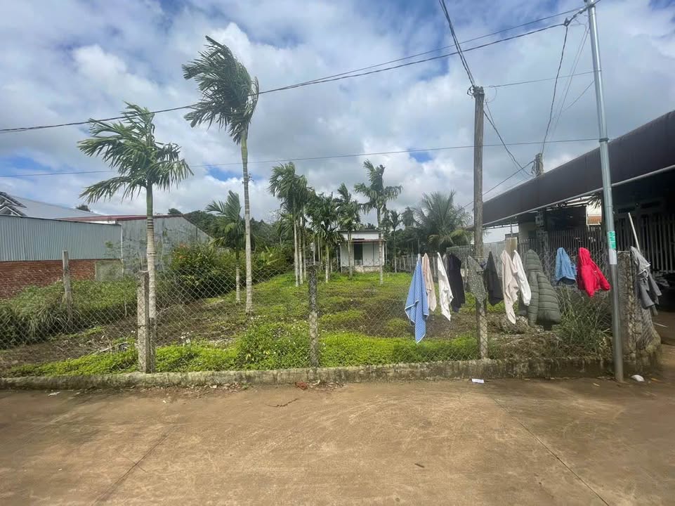 Đất góc 2 mặt tiền đường 17B Hòa Thuận 364m² giá chỉ 2,5 tỷ - Cơ hội đầu tư tuyệt vời!