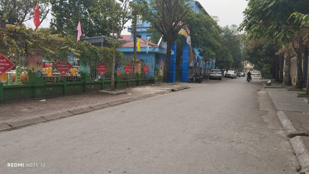 Nhà 3 tầng phường Đông Thọ 92m² giá 6.1 tỷ - Vị trí vàng, phong thủy tốt!