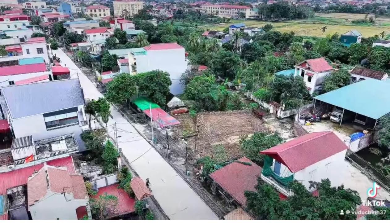 Đất nền chính chủ tại xã Yên Mô, Ninh Bình - Diện tích 421m², vị trí đắc địa