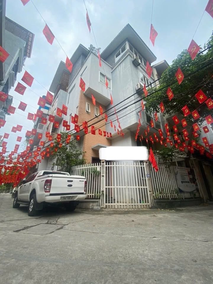 Nhà nguyên căn Lâm Hạ - Bồ Đề 80m² giá 18 triệu/tháng - Địa điểm lý tưởng cho văn phòng và kinh doanh!