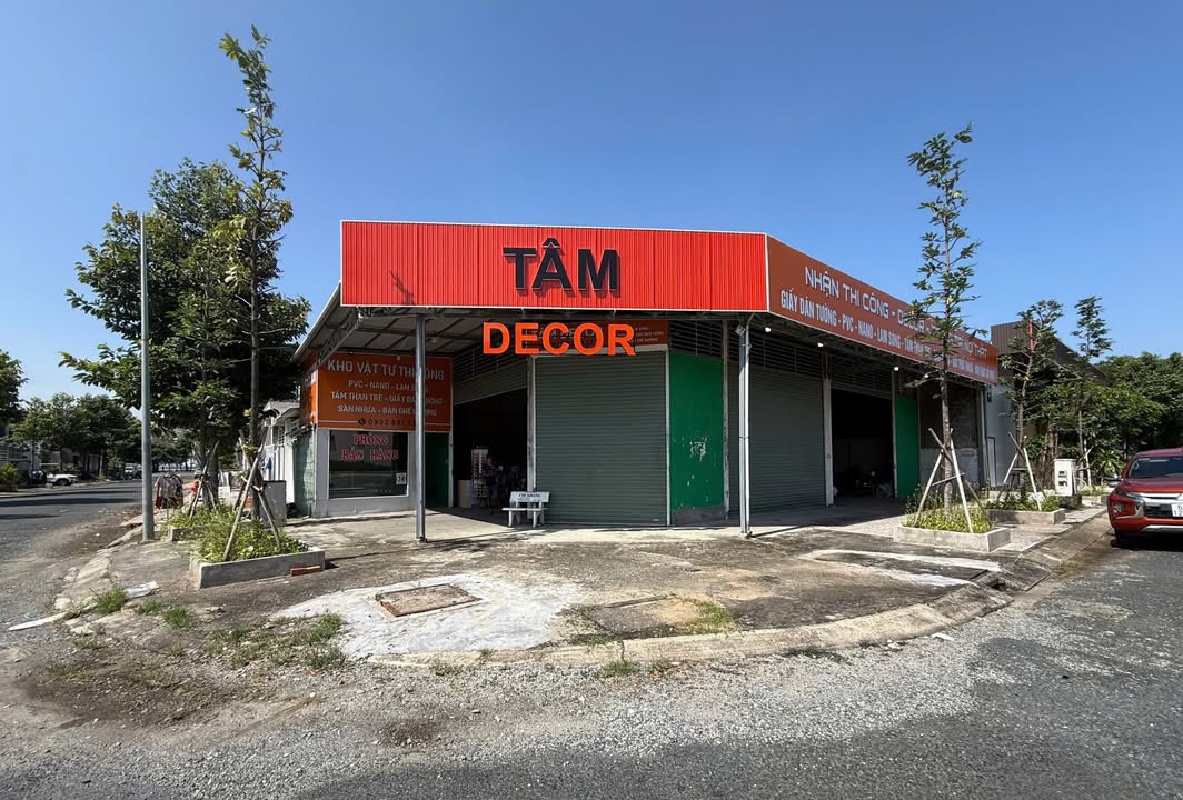 Cho thuê mặt bằng vỉa hè góc đường Phan Thái Quý, Rạch Giá 100m² giá 2.5 triệu - Phù hợp kinh doanh ngay!