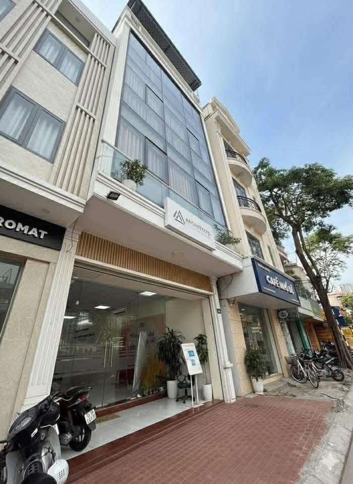 Bán tòa văn phòng mặt phố Trương Định 97m² giá 45 tỷ - Lô góc kinh doanh sầm uất!