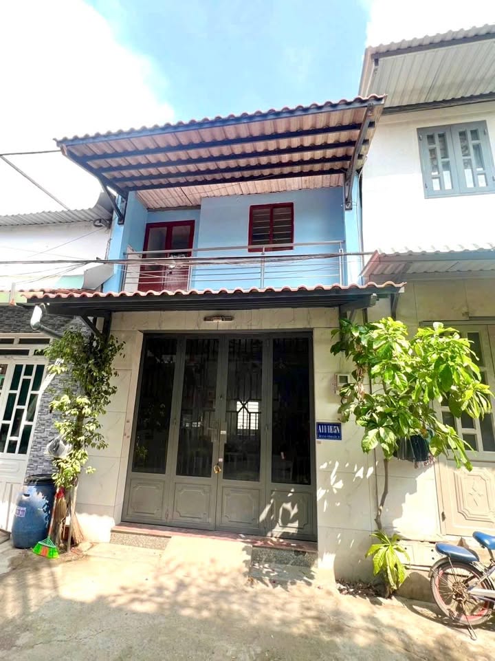 Nhà bán tại Vĩnh Lộc B, Bình Chánh 28m² giá 1.1 tỷ - Hướng Đông, đúc suốt!