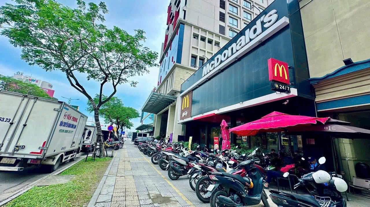 Bán nhà mặt tiền Nguyễn Văn Linh, quận Thanh Khê - Diện tích 106m², giá 20 tỷ - Tiềm năng kinh doanh vượt trội!