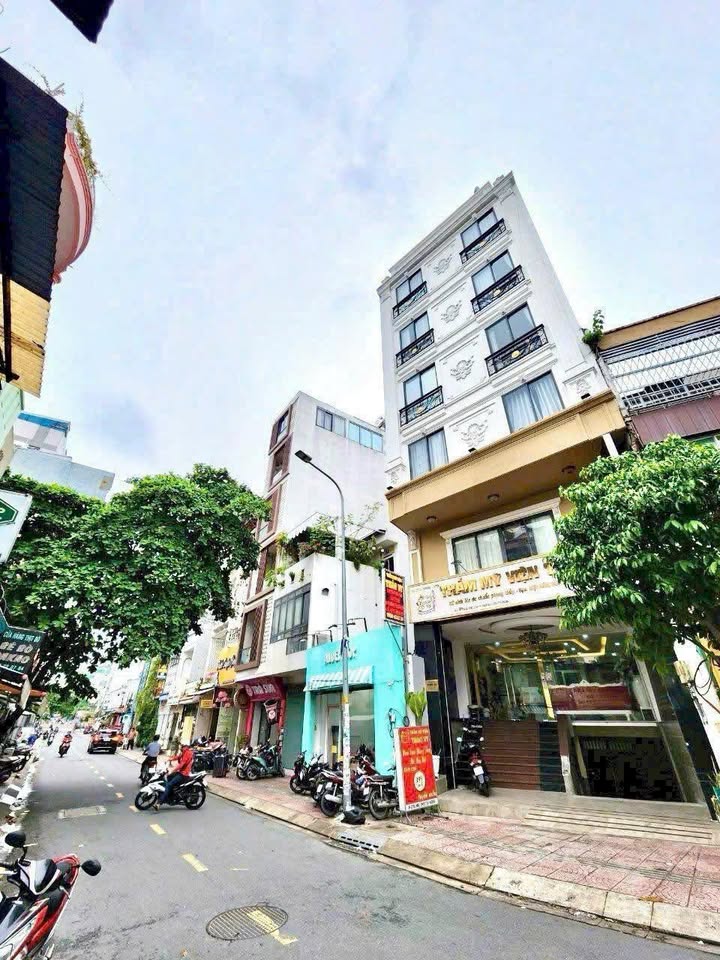 Bán Toà Mặt Tiền đường Mai Thị Lựu, Quận 1, Diện tích 146m² - Giá tốt nhất khu vực!