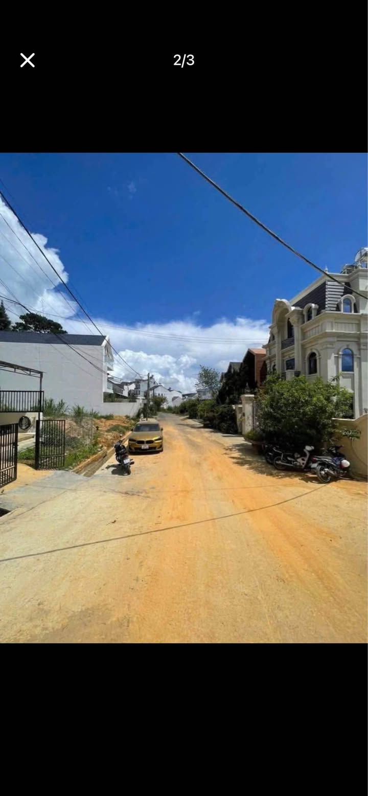 Nhà riêng Đà Lạt 230m² giá 12.5 tỷ - Đường rộng, khu vực đẹp