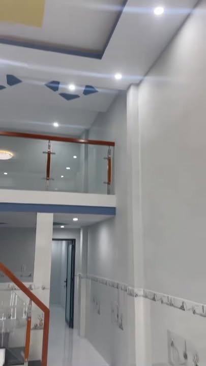 Nhà Vi Bằng Ấp 8, Tân Thạnh Đông 56m² giá 1.1 tỷ - Mới xây, đầy đủ công năng!