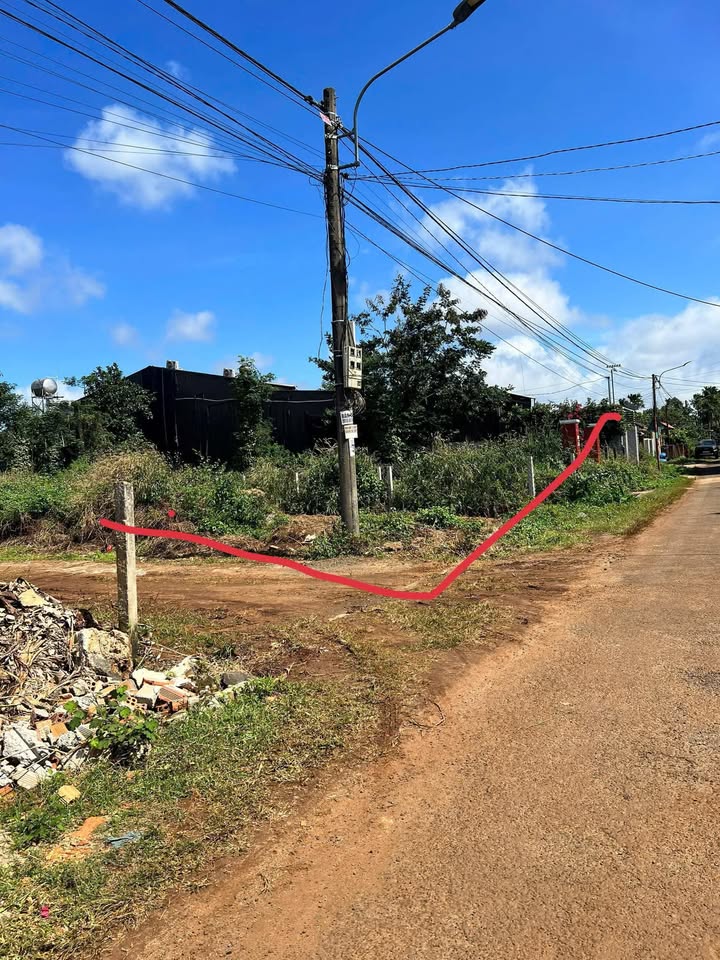 Đất nền khu vực Ea Tu, Buôn Ma Thuột 120m² giá 330 triệu - Sổ hồng chính chủ!